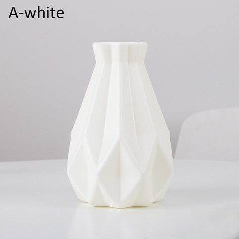 Ins Nordic Modern Vase White Imitation Ceramic Arrangement Flower Vases  Plastic Anti-Fall Origami Shapes Flower Pot Home Decor