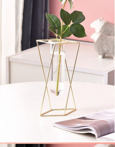 Nordic Creative Vase Home Decor Golden Glass Vase Hydroponic Plant Holder Iron Line Flowers Ornament Home Garden Decoration